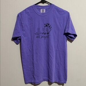 Women’s purple Comfort Colors tee NWOT